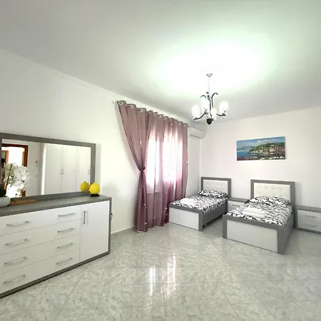 Ishem Greenview Apartamento