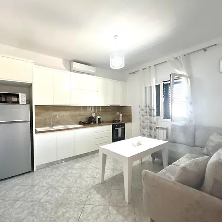 Ishem Greenview Apartamento